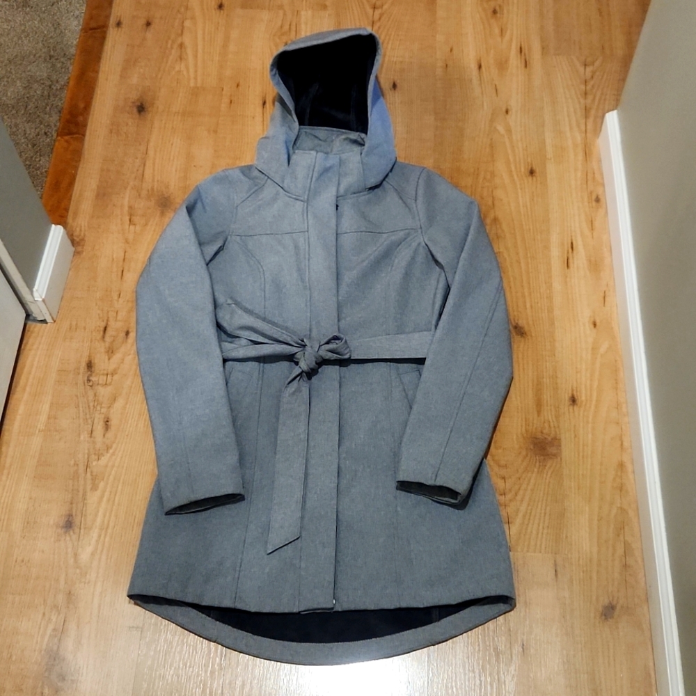 Cloudveil coat